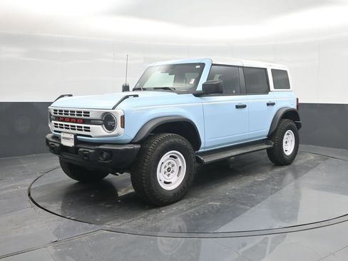 Certified 2025 Ford Bronco Heritage Edition image 1