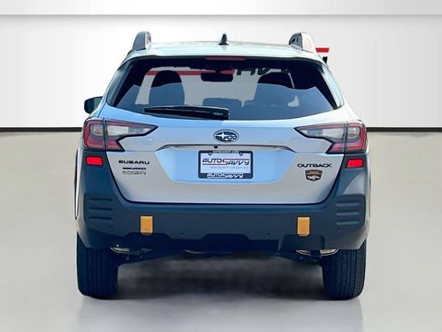 Used 2023 Subaru Outback Wilderness AWD/4WD image 6