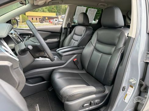 Used 2024 Nissan Murano SV w/ SV Midnight Edition Package AWD/4WD image 17
