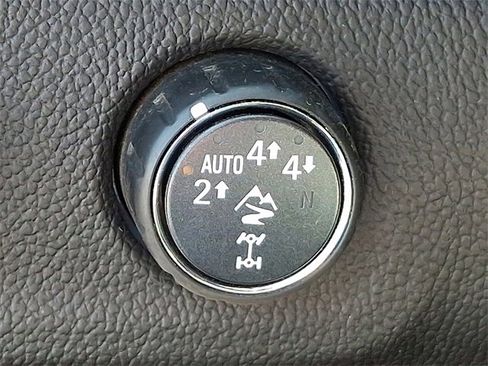 Used 2021 Chevrolet Colorado ZR2 w/ ZR2 Dusk Special Edition image 24