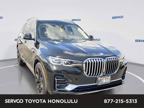Used 2022 BMW X7 xDrive40i AWD/4WD image 1