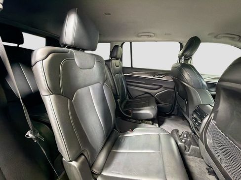 Used 2021 Jeep Grand Cherokee L Limited AWD/4WD image 29