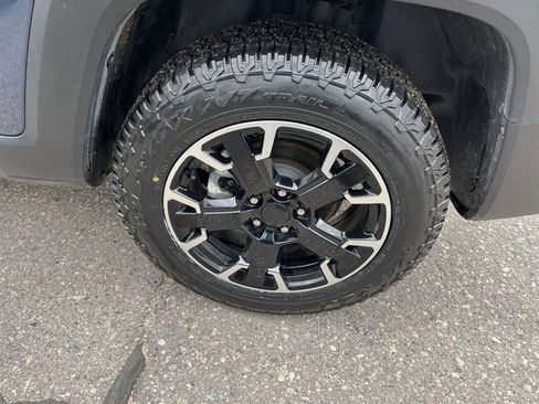 Used 2023 Jeep Renegade Latitude image 7