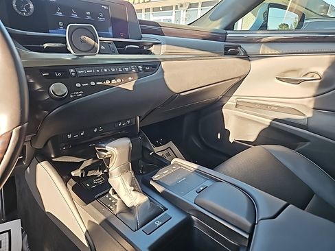 Used 2021 Lexus ES 350 w/ Premium Package image 32