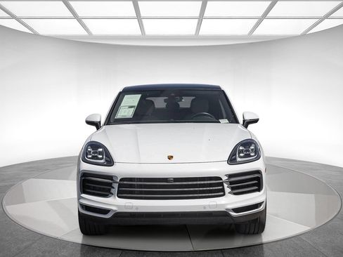 Used 2023 Porsche Cayenne Platinum Edition AWD/4WD image 6