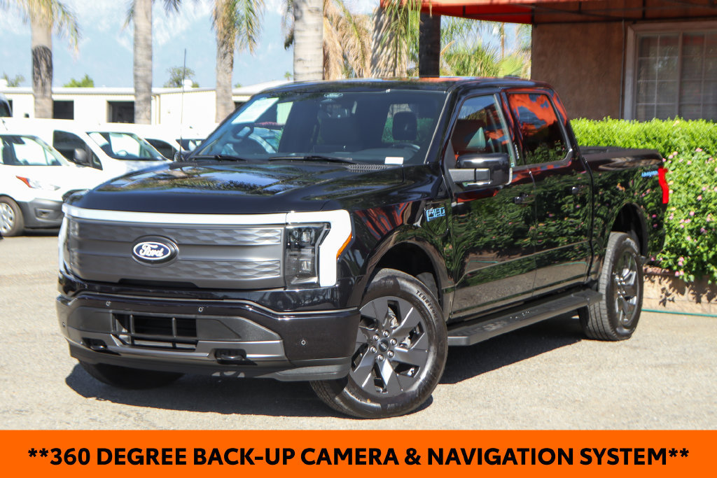 Used 2025 Ford F150 Lightning Lariat AWD/4WD image 4