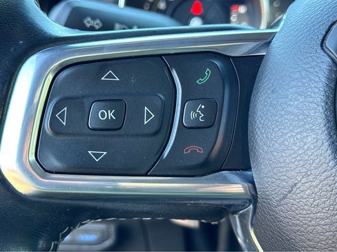 Certified 2022 Jeep Wrangler Unlimited Sahara image 16