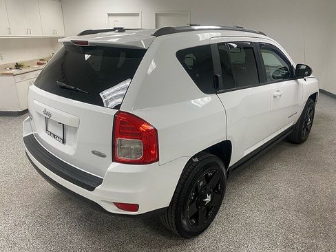 Used 2011 Jeep Compass Latitude image 5