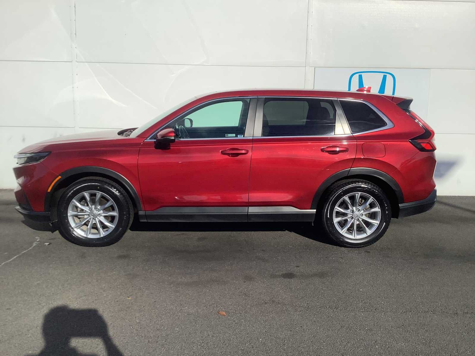 Certified 2024 Honda CR-V EX-L image 3