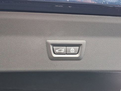 Used 2021 BMW X4 xDrive30i w/ M Sport Package image 36