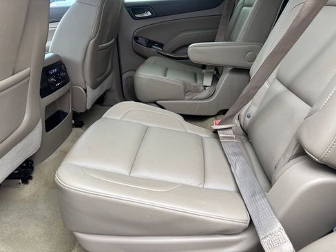 Used 2016 GMC Yukon SLT w/ Open Road Package image 23