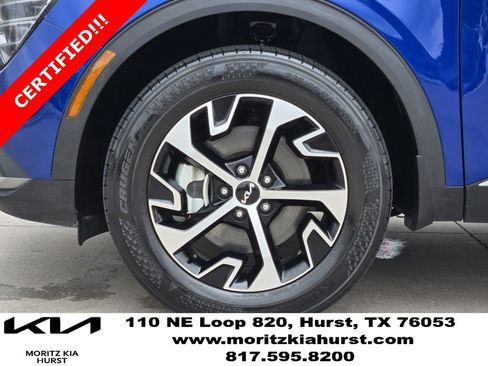 Certified 2024 Kia Sportage EX image 17