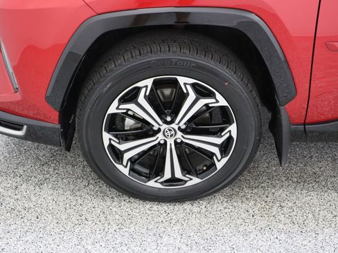 Used 2022 Toyota RAV4 XSE AWD/4WD image 11