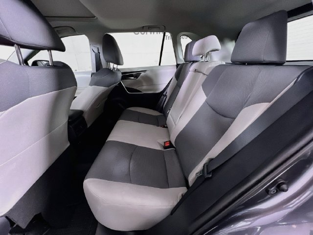 Used 2021 Toyota RAV4 XLE w/ Convenience Package AWD/4WD image 31