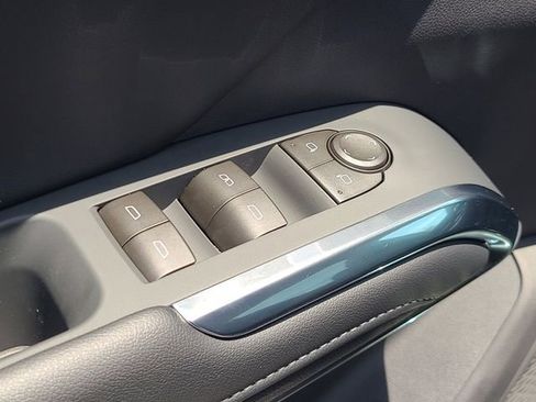 New 2026 Chevrolet Traverse LT FWD image 19