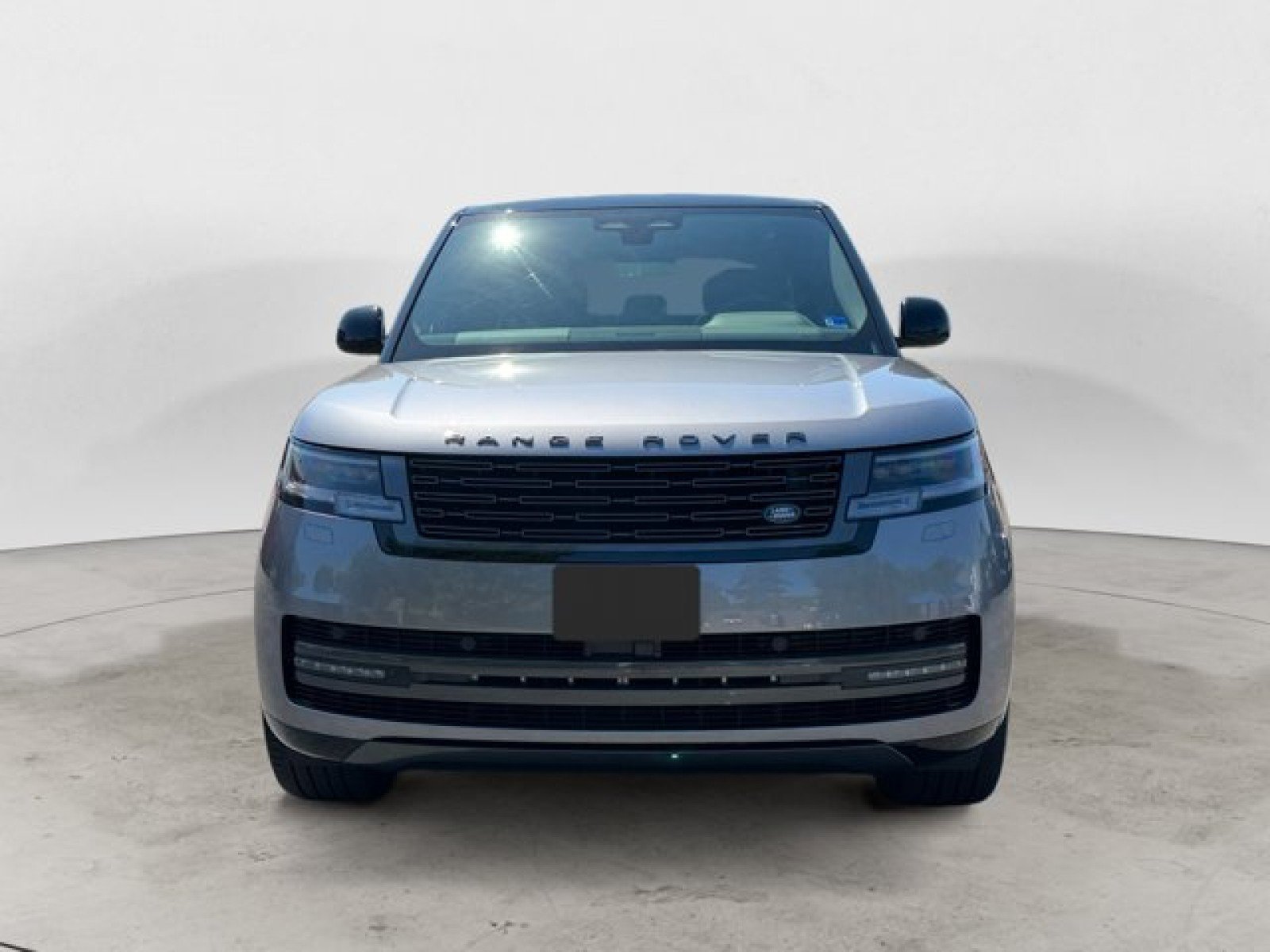 Certified 2025 Land Rover Range Rover SE AWD/4WD image 8