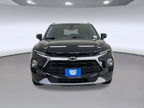 Used 2023 Chevrolet Blazer LT w/ LPO, Floor Liner Package FWD image 6