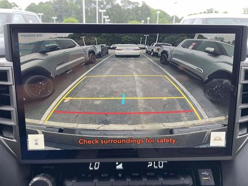 New 2026 Toyota Tundra Limited AWD/4WD image 39