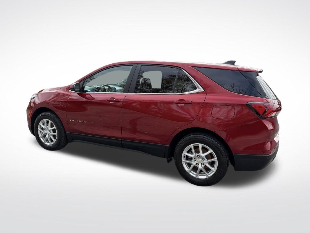 Used 2024 Chevrolet Equinox LT AWD/4WD image 10