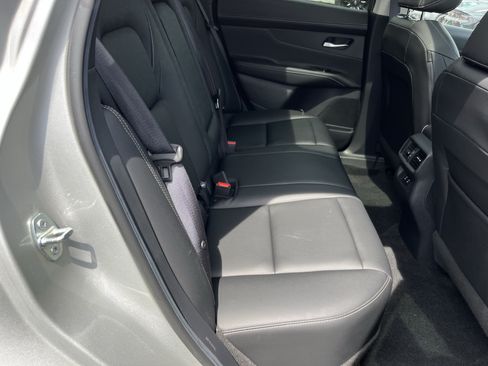 Used 2025 Nissan Murano SL AWD/4WD image 4