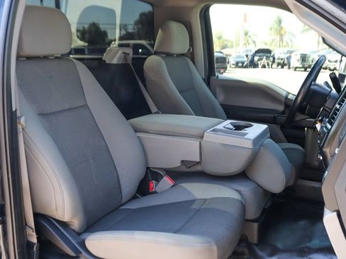 Used 2022 Ford F250 XLT w/ XLT Value Package RWD image 32