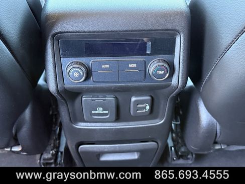 Used 2019 GMC Acadia SLT FWD image 19
