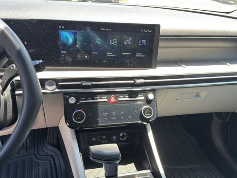 Used 2026 Hyundai Tucson SEL FWD image 10