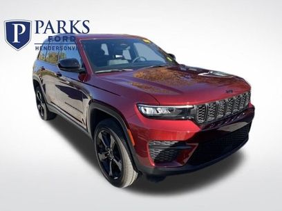 Used 2023 Jeep Grand Cherokee Altitude