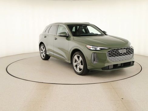 Used 2025 Audi Q5 Prestige AWD/4WD image 10