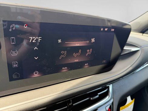 New 2026 Buick Envista Sport Touring w/ Convenience I Package FWD image 21