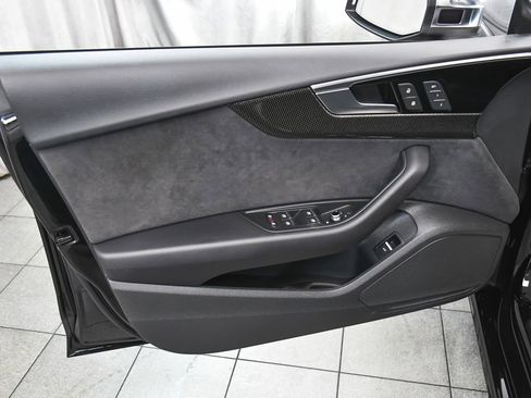 Used 2024 Audi S5 Premium w/ Convenience Package image 9