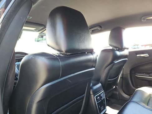 Used 2021 Dodge Charger SXT w/ Leather Interior Group RWD image 17