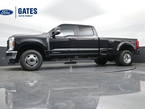 Used 2025 Ford F350 XL w/ XL Driver Assist Package image 35