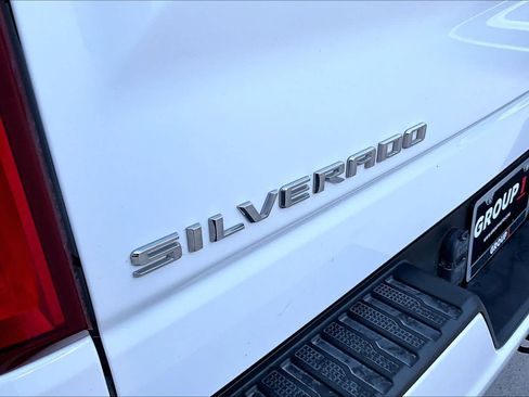 Used 2022 Chevrolet Silverado 1500 Custom w/ Safety Confidence Package RWD image 33