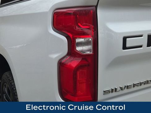 Used 2019 Chevrolet Silverado 1500 High Country image 28