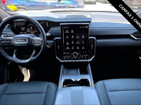 Used 2025 GMC Acadia AT4 AWD/4WD image 7
