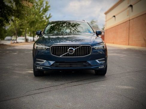 Used 2020 Volvo XC60 T5 Inscription FWD image 2