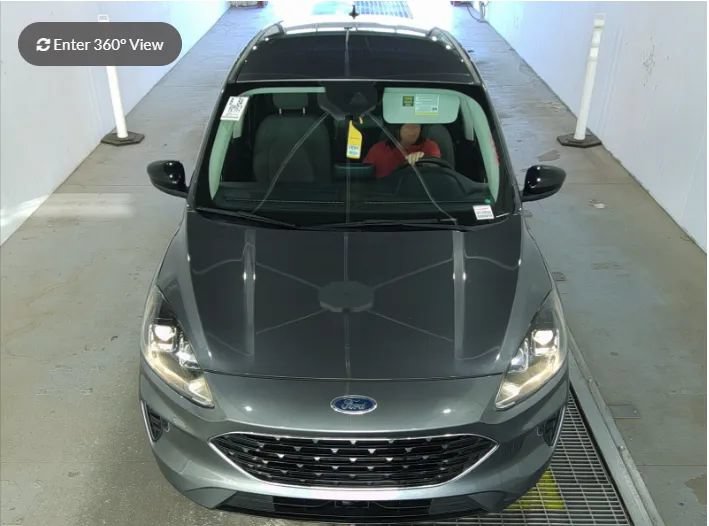 Used 2021 Ford Escape SE w/ SE Sport Appearance Package AWD/4WD image 4