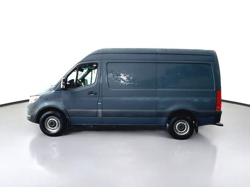 Used 2019 Mercedes-Benz Sprinter 144 image 2
