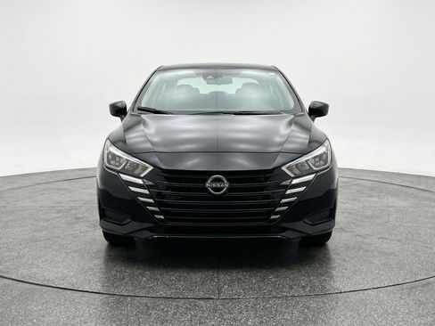 Used 2025 Nissan Versa SV FWD image 2