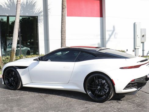 Used 2019 Aston Martin DBS Superleggera image 36