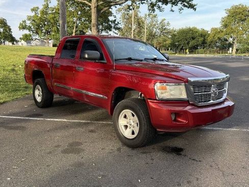 Used 2008 Dodge Dakota Laramie w/ Mopar Chrome Edition Group AWD/4WD image 10