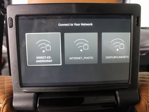 Used 2025 Chrysler Pacifica Pinnacle image 21