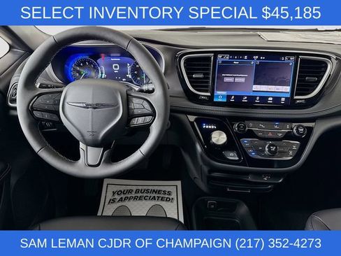 New 2026 Chrysler Pacifica Select w/ S Appearance Package FWD image 21