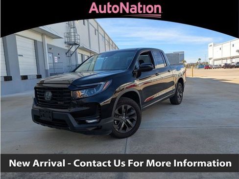 Used 2023 Honda Ridgeline Sport image 1