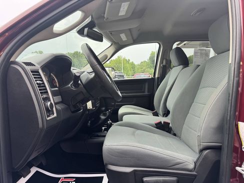 Used 2017 RAM 2500 Tradesman w/ Chrome Appearance Group AWD/4WD image 18