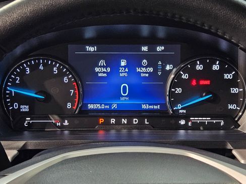 Used 2023 Ford Explorer XLT w/ Equipment Group 202A RWD image 15