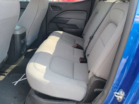 Used 2018 Chevrolet Colorado W/T w/ WT Convenience Package AWD/4WD image 8