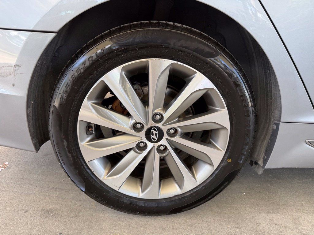Used 2016 Hyundai Sonata Sport FWD image 17