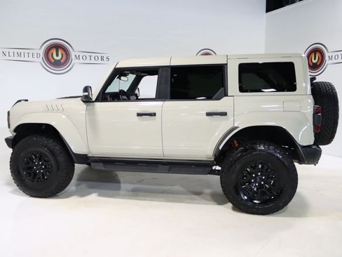 Used 2025 Ford Bronco Raptor AWD/4WD image 39